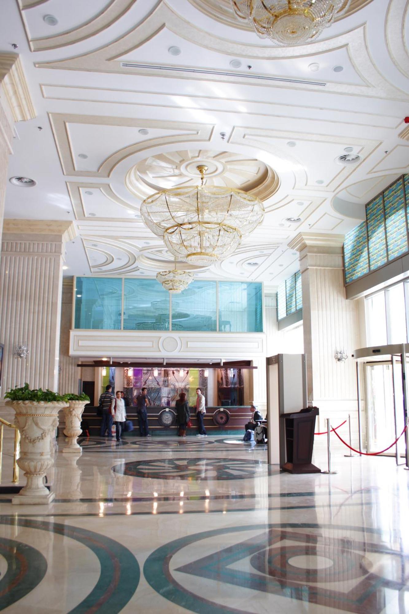 Eser Premium Hotel & Spa Büyükçekmece Ngoại thất bức ảnh Lobby