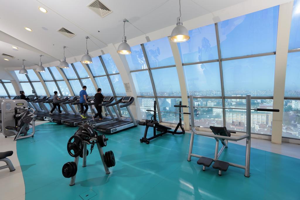 Eser Premium Hotel & Spa Büyükçekmece Ngoại thất bức ảnh The gym at the 101 building