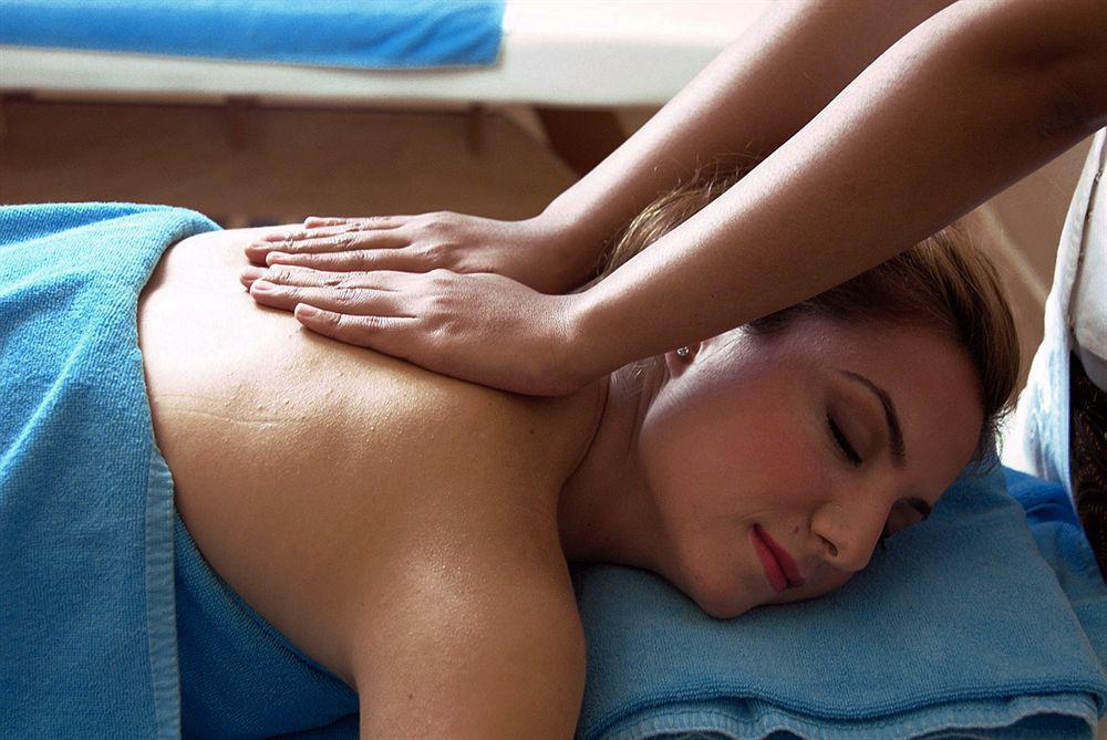 Eser Premium Hotel & Spa Büyükçekmece Ngoại thất bức ảnh Massage